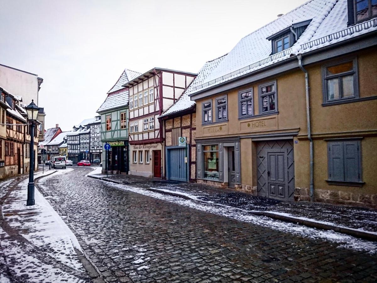 Hotel Garni Tilia Quedlinburg Exteriör bild