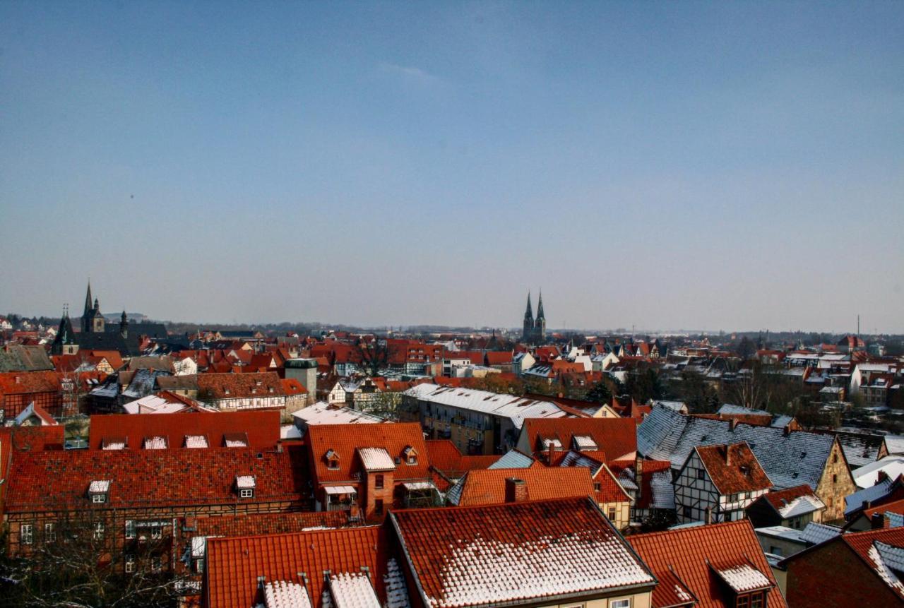 Hotel Garni Tilia Quedlinburg Exteriör bild